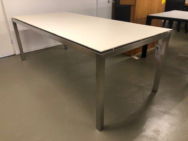 Eetkamertafel Keramiek