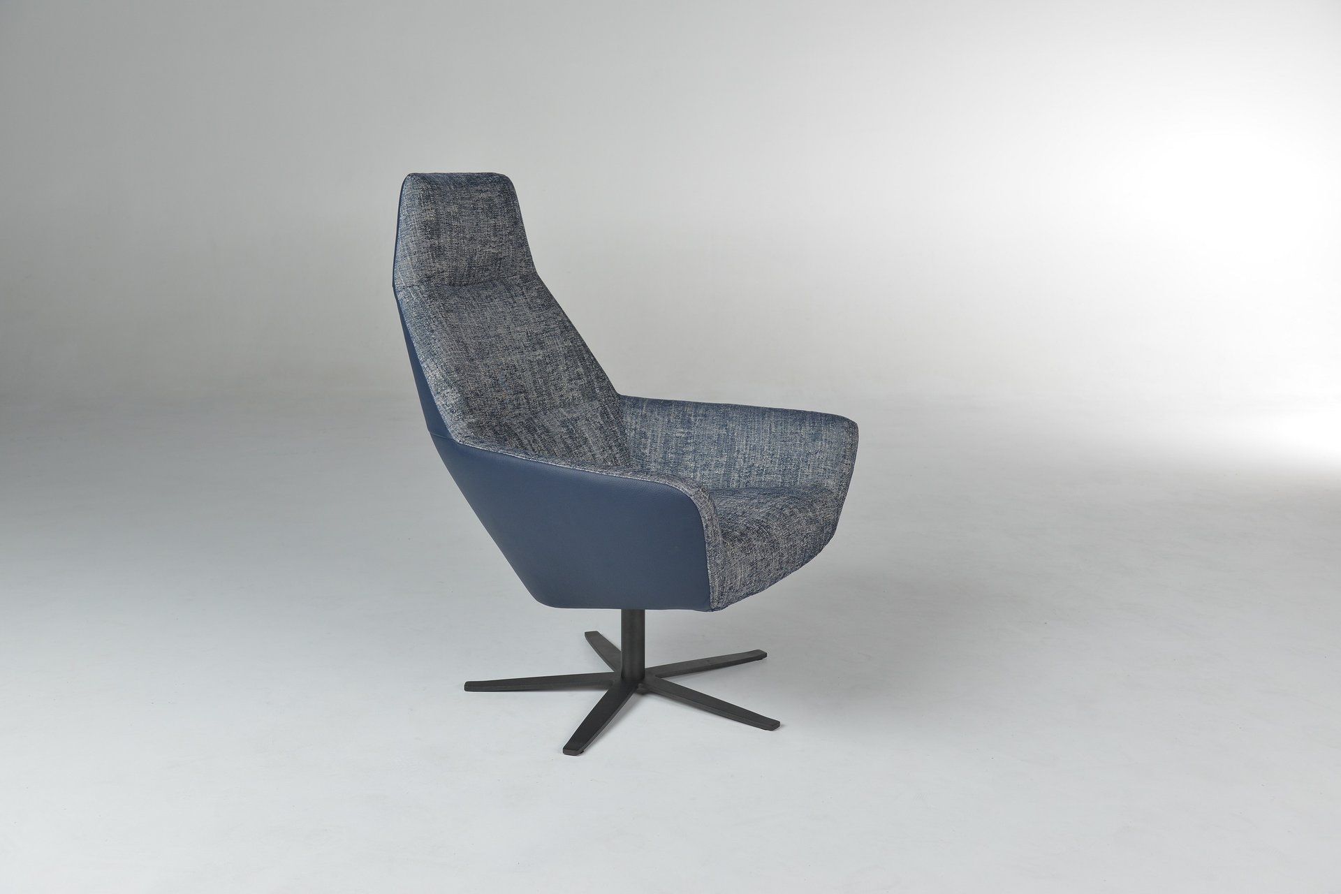 Fauteuil "Zyba" | 2